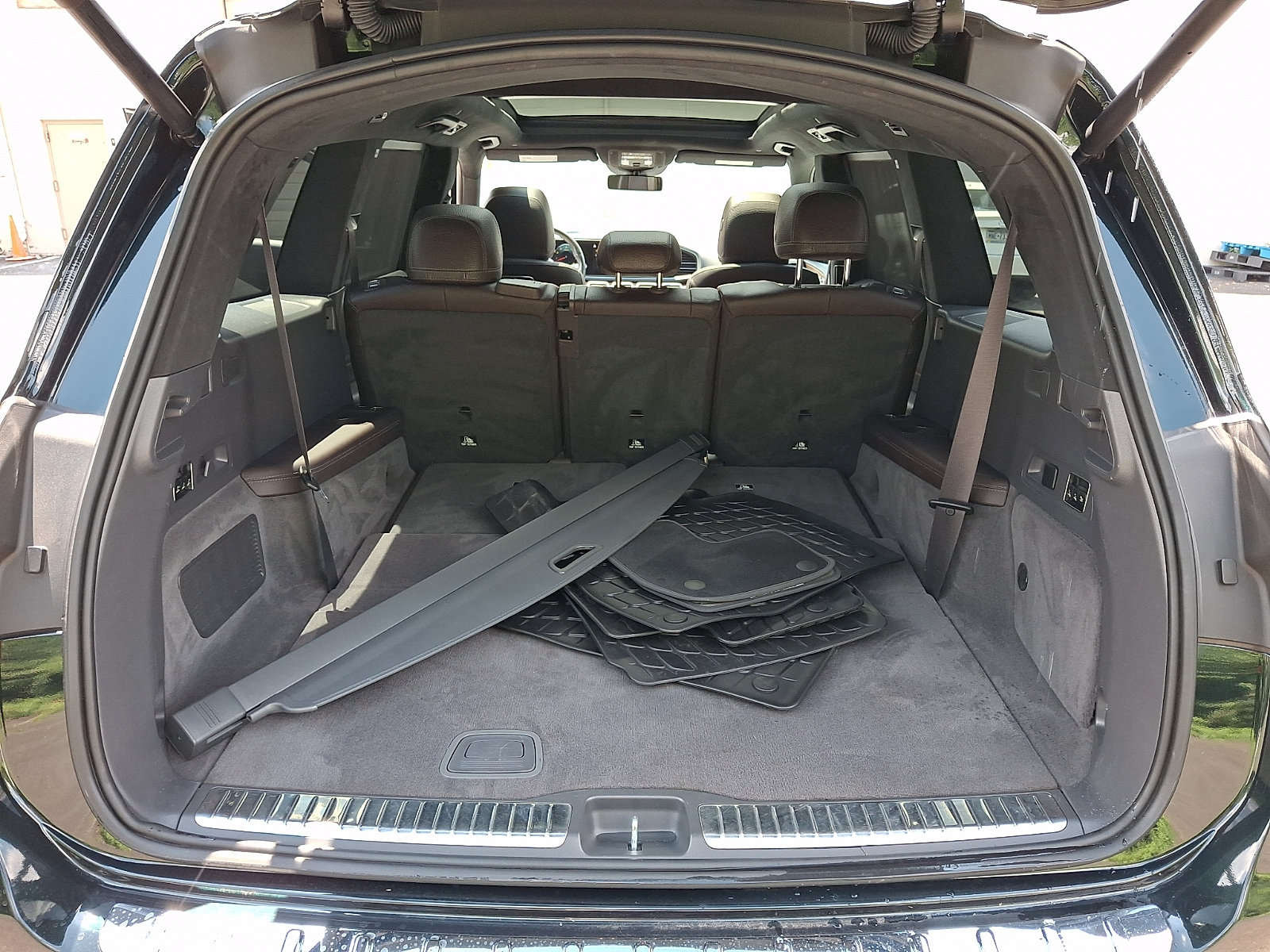 Used 2020 Mercedes-Benz GLS 580 4MATIC image 29