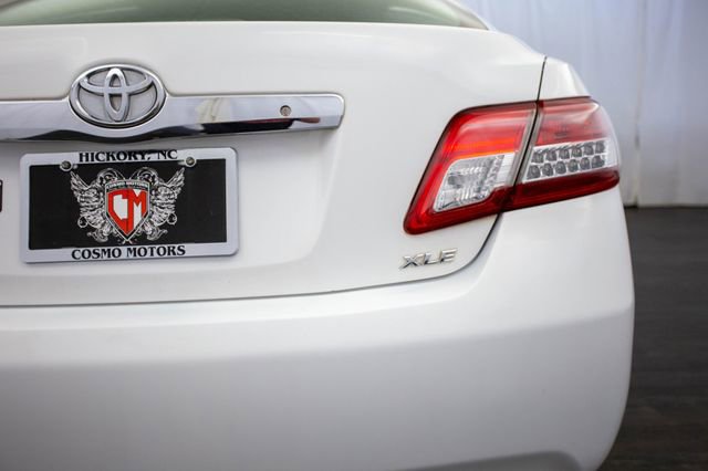 Used 2011 Toyota Camry XLE w/ XLE Extra-Value Pkg #2 image 39