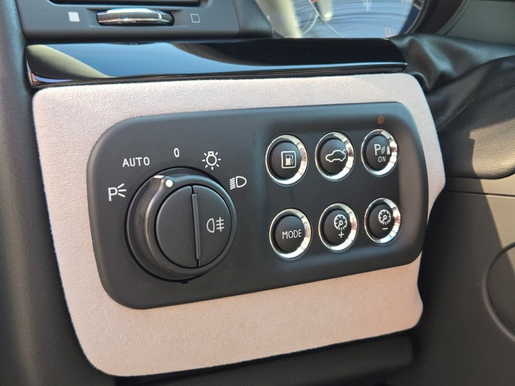 Used 2018 Maserati GranTurismo Sport image 17