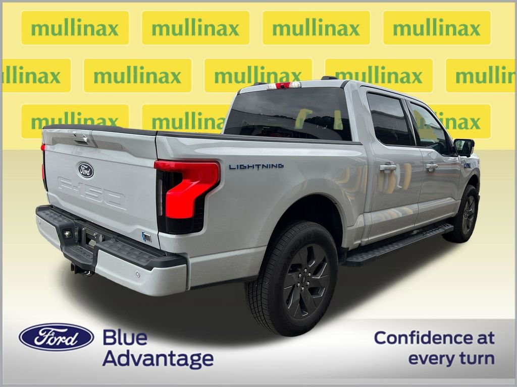 Used 2024 Ford F150 Lightning Flash AWD/4WD image 2