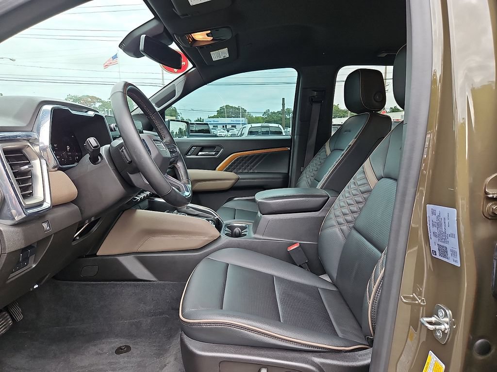 Used 2023 GMC Canyon Denali AWD/4WD image 14