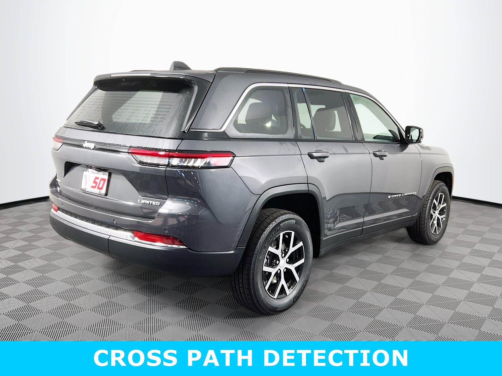 New 2025 Jeep Grand Cherokee Limited image 32