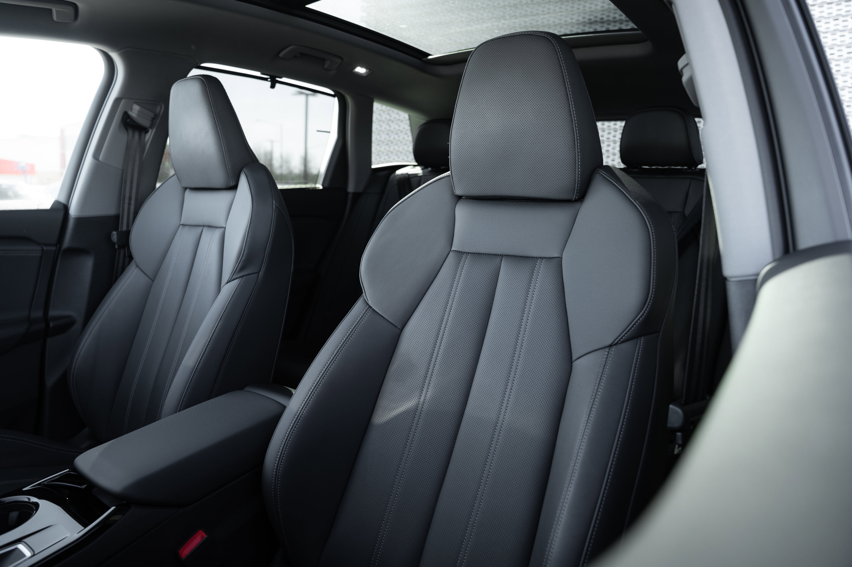 Certified 2025 Audi Q6 e-tron Premium Plus w/ Premium Plus image 24