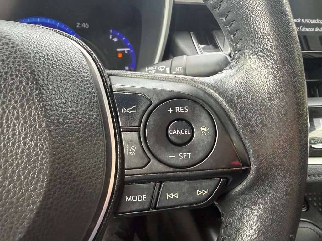 Used 2020 Toyota Corolla XLE FWD image 19