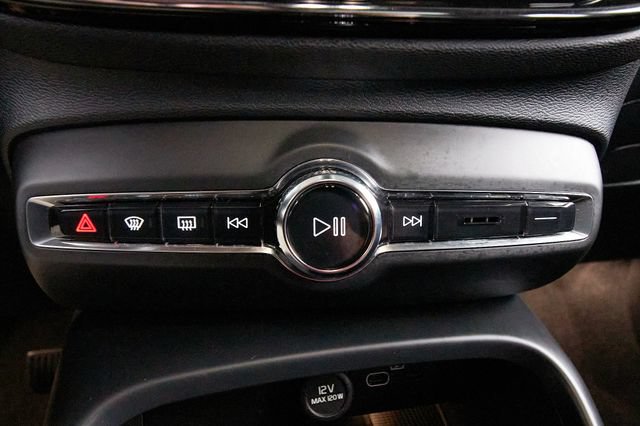 Certified 2023 Volvo C40 P8 Recharge Plus AWD/4WD image 13