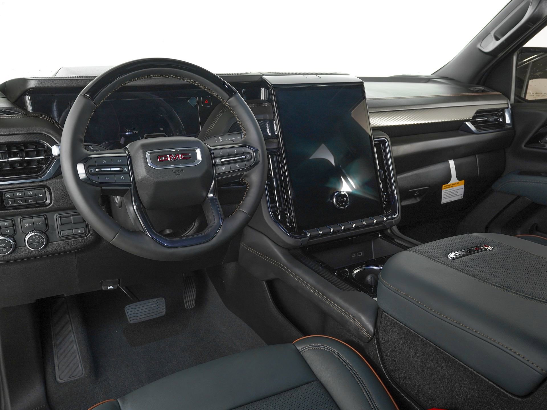 Used 2026 GMC Yukon AT4 w/ AT4 Premium Plus Package image 20