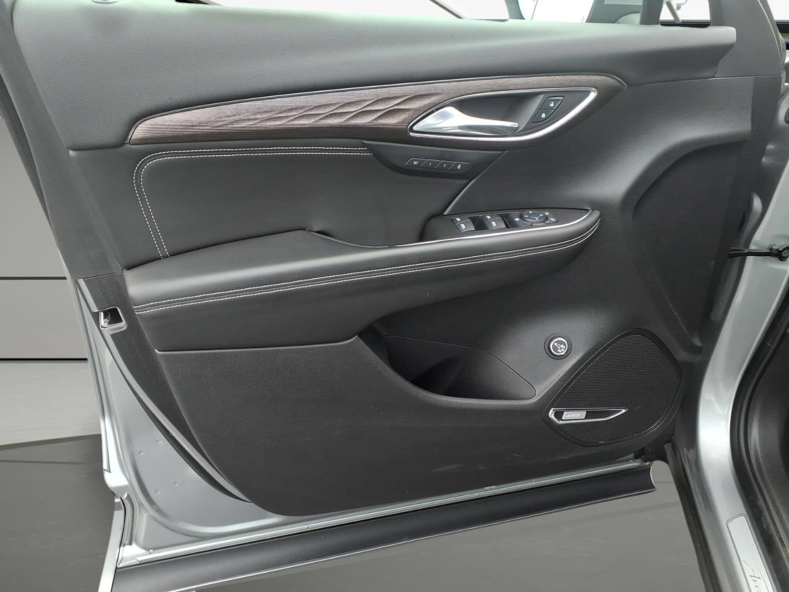 Certified 2023 Buick Envision Avenir AWD/4WD image 8