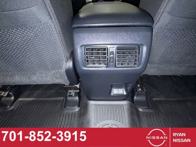 Used 2024 Toyota 4Runner SR5 image 33