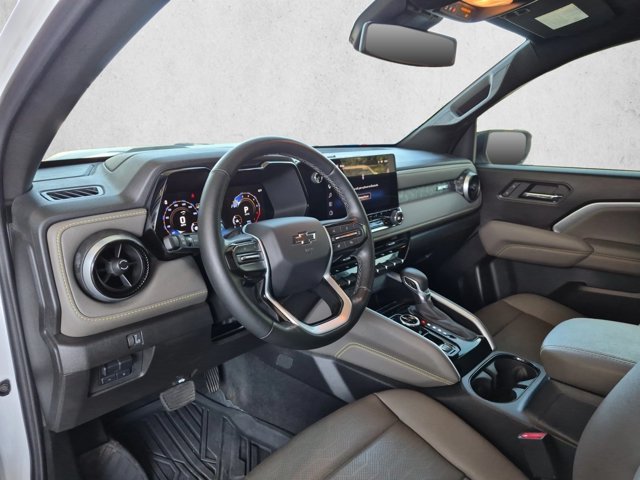 Used 2025 Chevrolet Colorado ZR2 w/ Technology Package AWD/4WD image 10