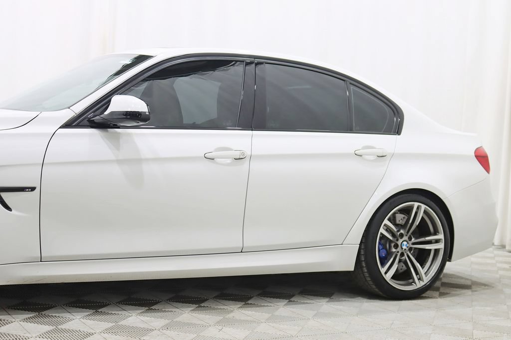 Used 2016 BMW M3 RWD image 3
