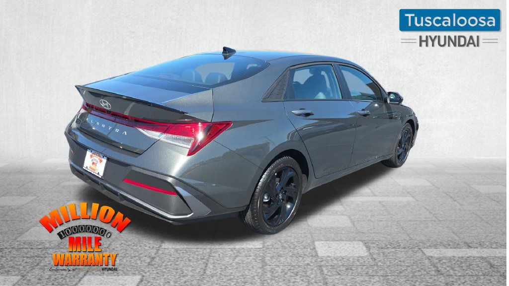 New 2026 Hyundai Elantra SEL Sport FWD image 8