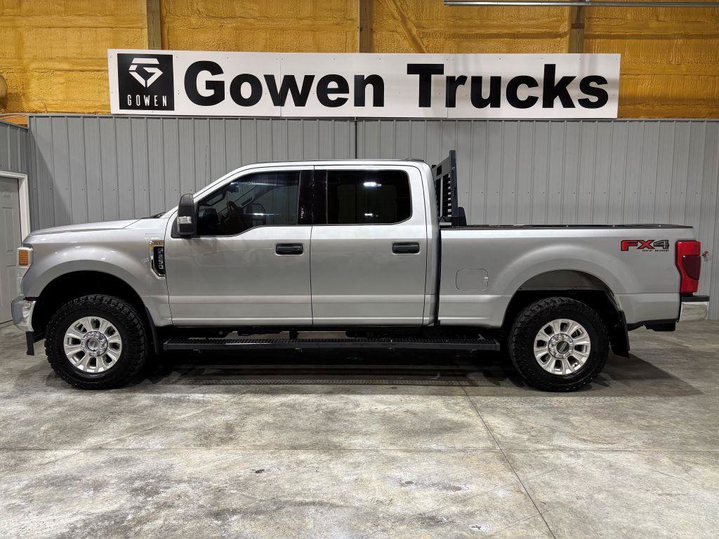Used 2020 Ford F250 XLT w/ XLT Value Package AWD/4WD image 2