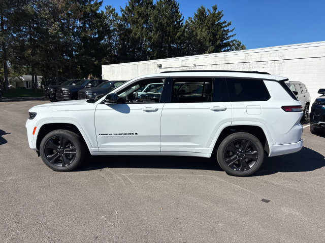 New 2027 Jeep Grand Cherokee L Limited AWD/4WD image 8