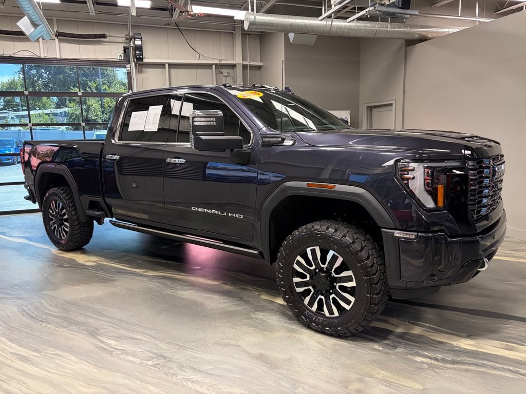 Used 2025 GMC Sierra 2500 Denali Ultimate AWD/4WD image 43