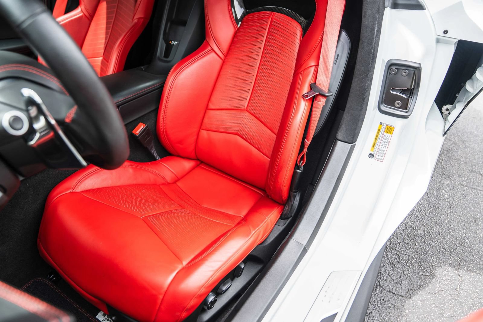 Used 2023 Chevrolet Corvette Stingray Premium Conv w/ Z51 Performance Package RWD image 19
