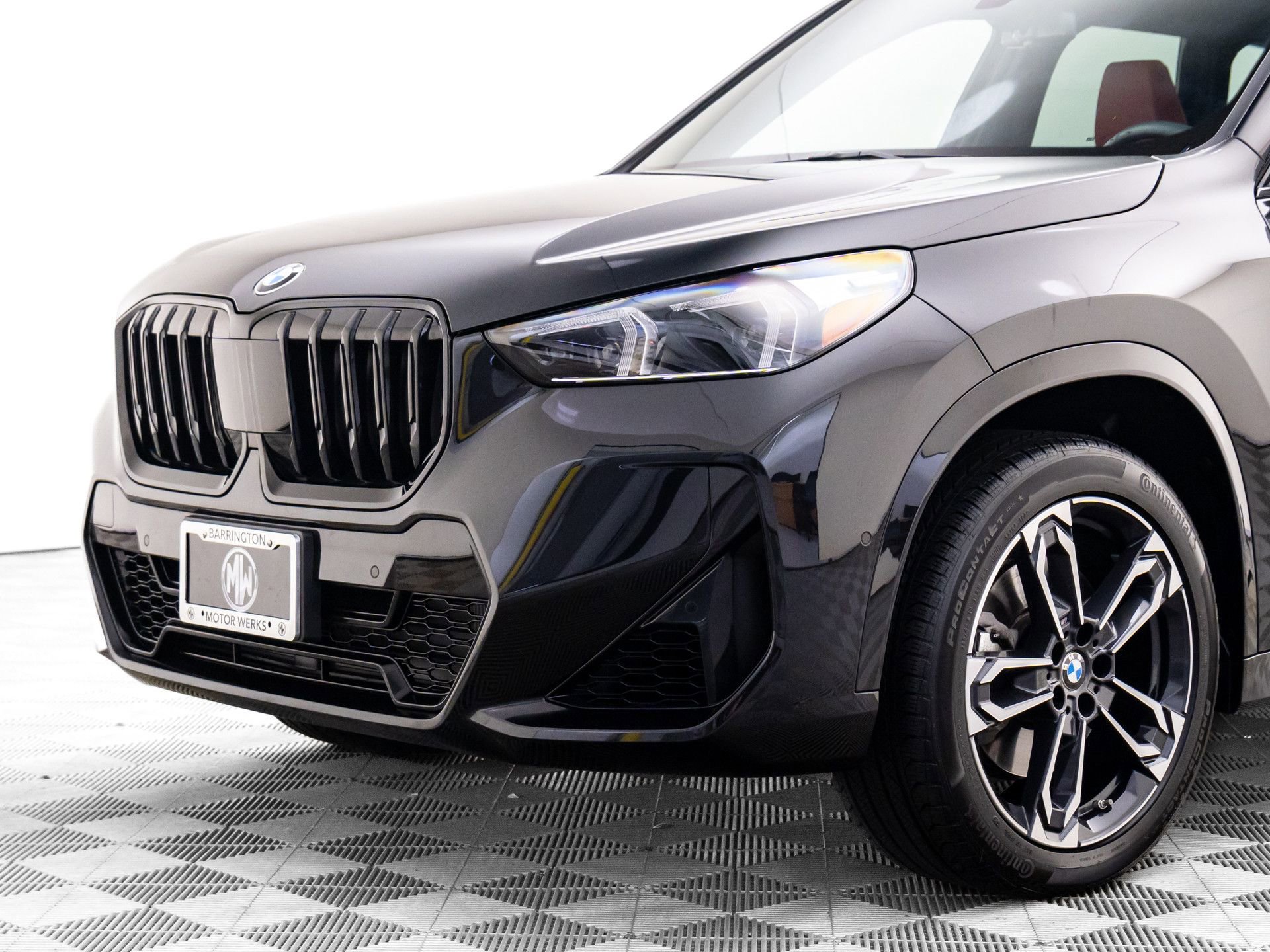 Certified 2025 BMW X1 xDrive28i w/ M Sport Package AWD/4WD image 41