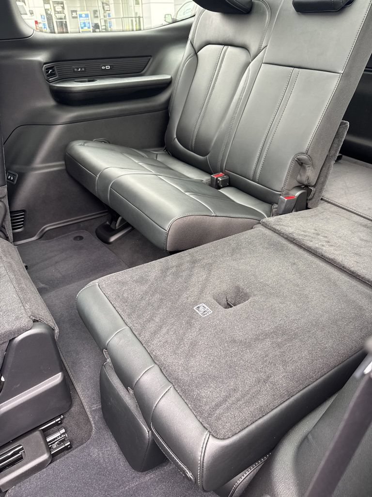 New 2026 Jeep Grand Wagoneer Limited AWD/4WD image 15