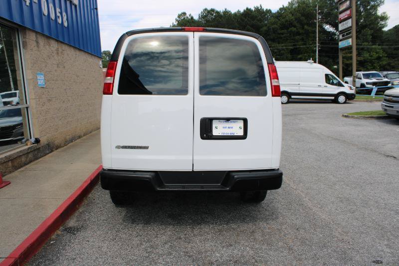 Used 2021 Chevrolet Express 2500 Extended w/ Driver Convenience Package RWD image 5