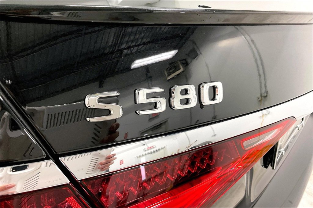 New 2025 Mercedes-Benz S 580 4MATIC Sedan image 15