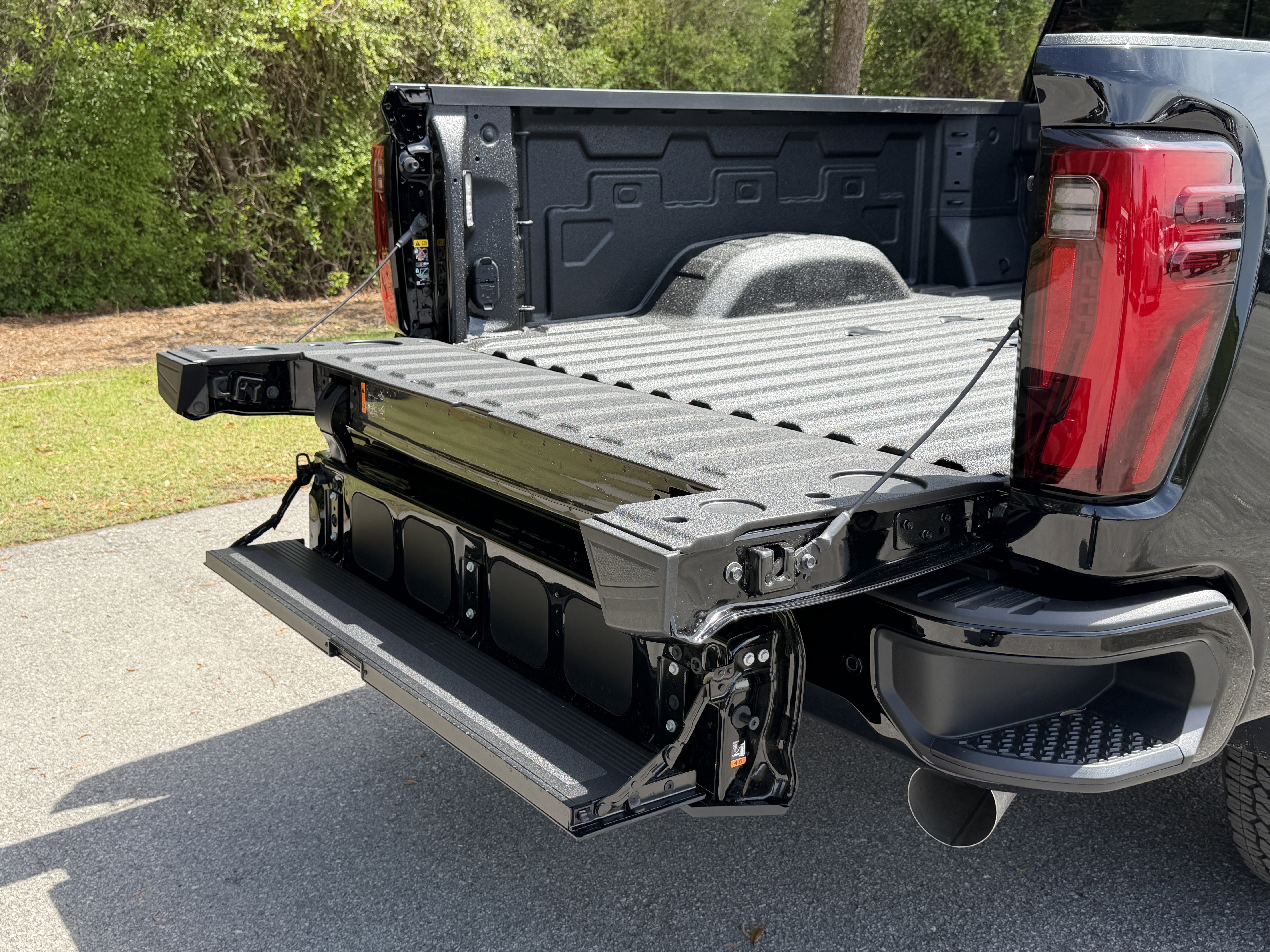 New 2026 GMC Sierra 2500 Denali w/ Denali Reserve Package image 17