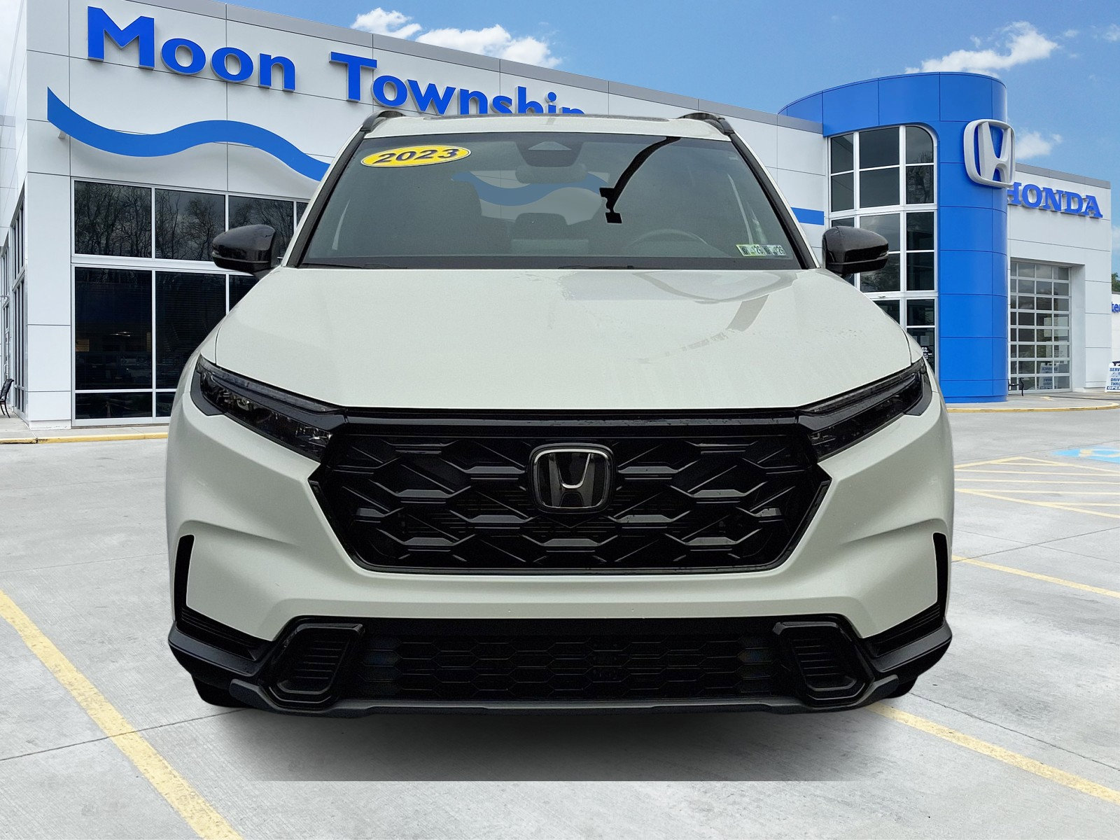 Used 2023 Honda CR-V Sport image 2