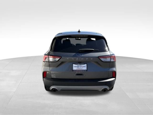 Used 2022 Ford Escape SE image 6