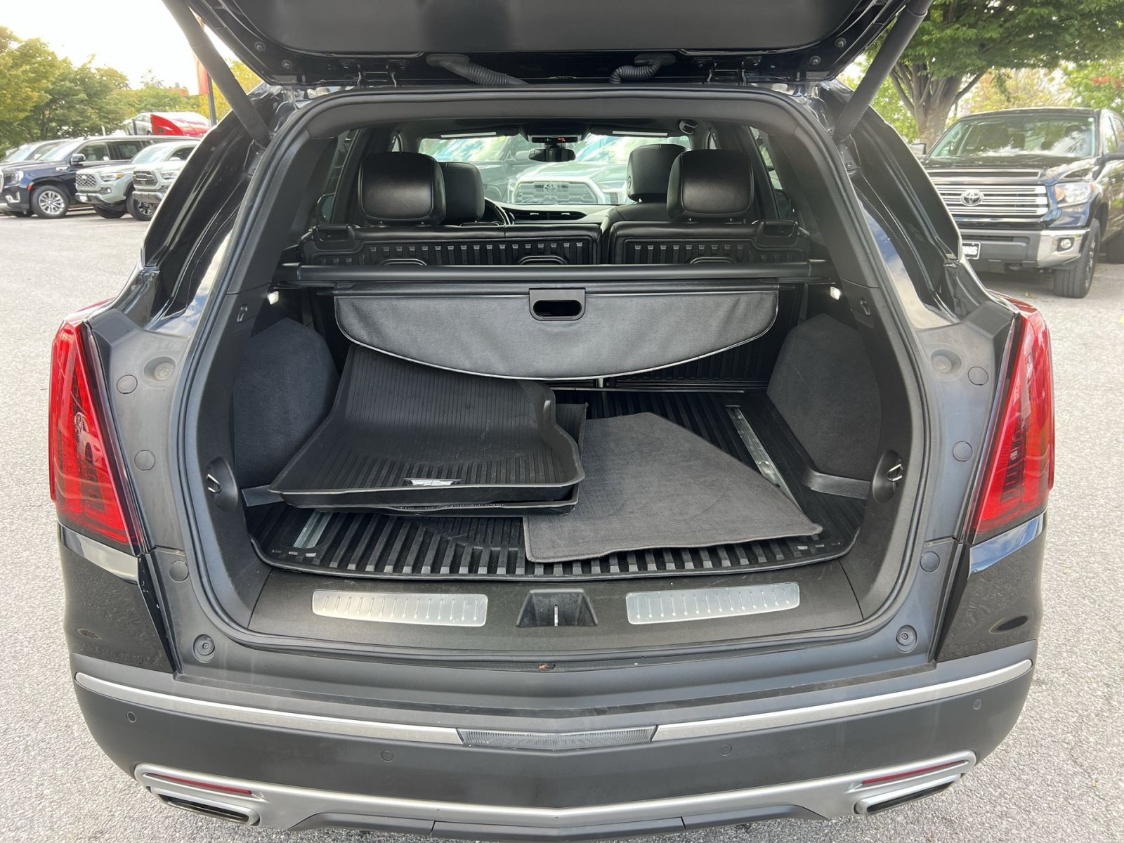 Used 2023 Cadillac XT5 Premium Luxury AWD/4WD image 25