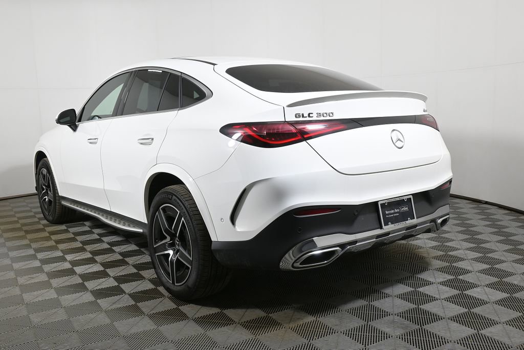 Certified 2025 Mercedes-Benz GLC 300 4MATIC image 5