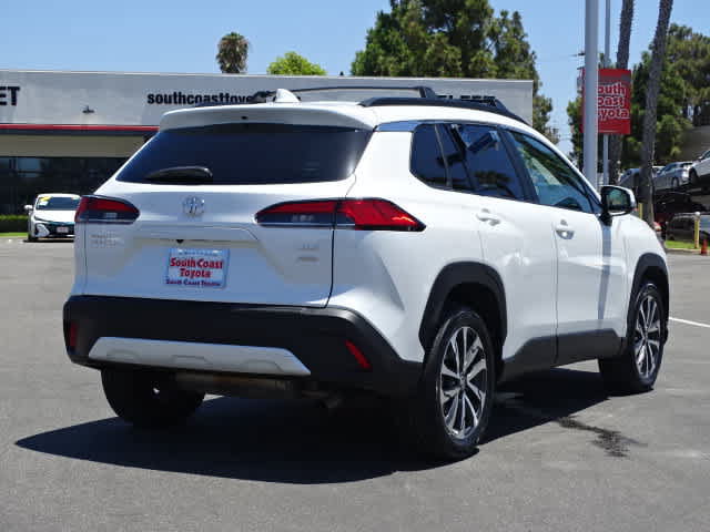 Certified 2022 Toyota Corolla Cross XLE w/ Convenience Package AWD/4WD image 13