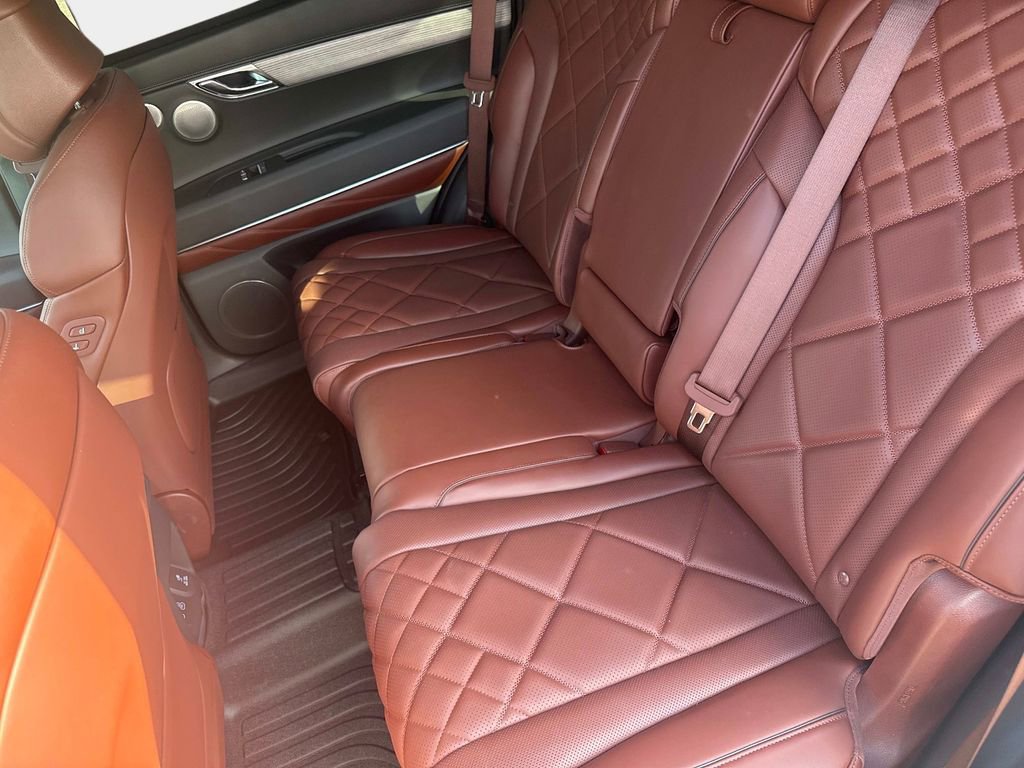 Used 2025 Genesis GV80 3.5T Prestige image 12