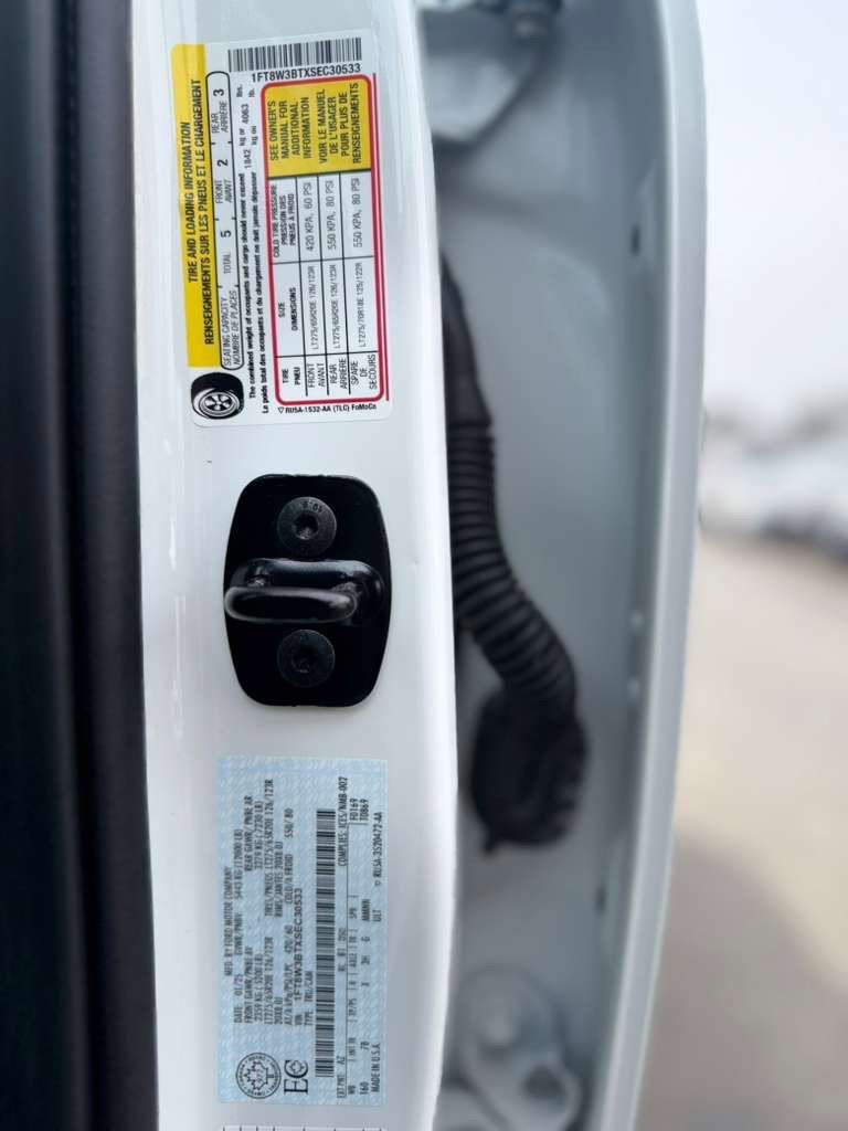 Used 2025 Ford F350 Platinum image 22