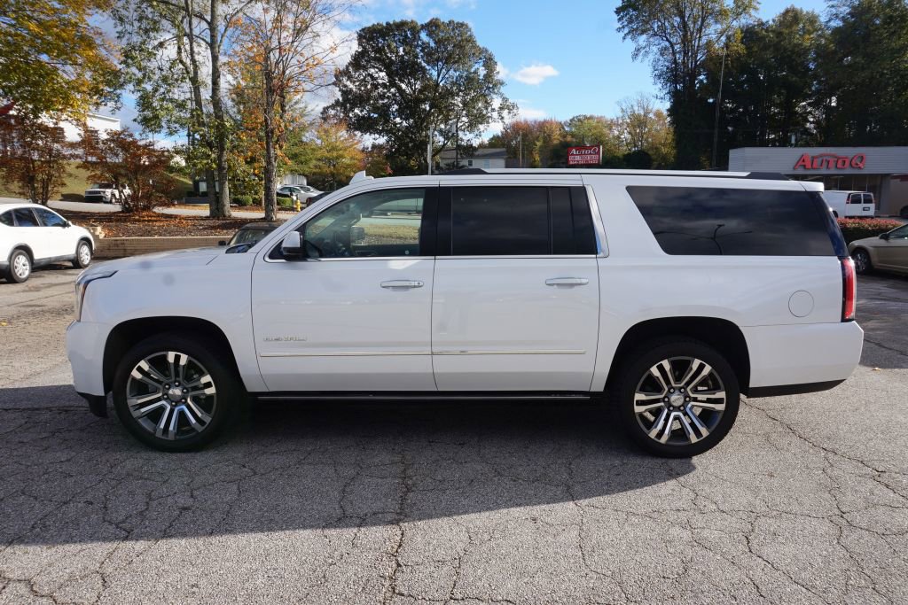 Used 2019 GMC Yukon XL Denali w/ Denali Ultimate Package RWD image 2
