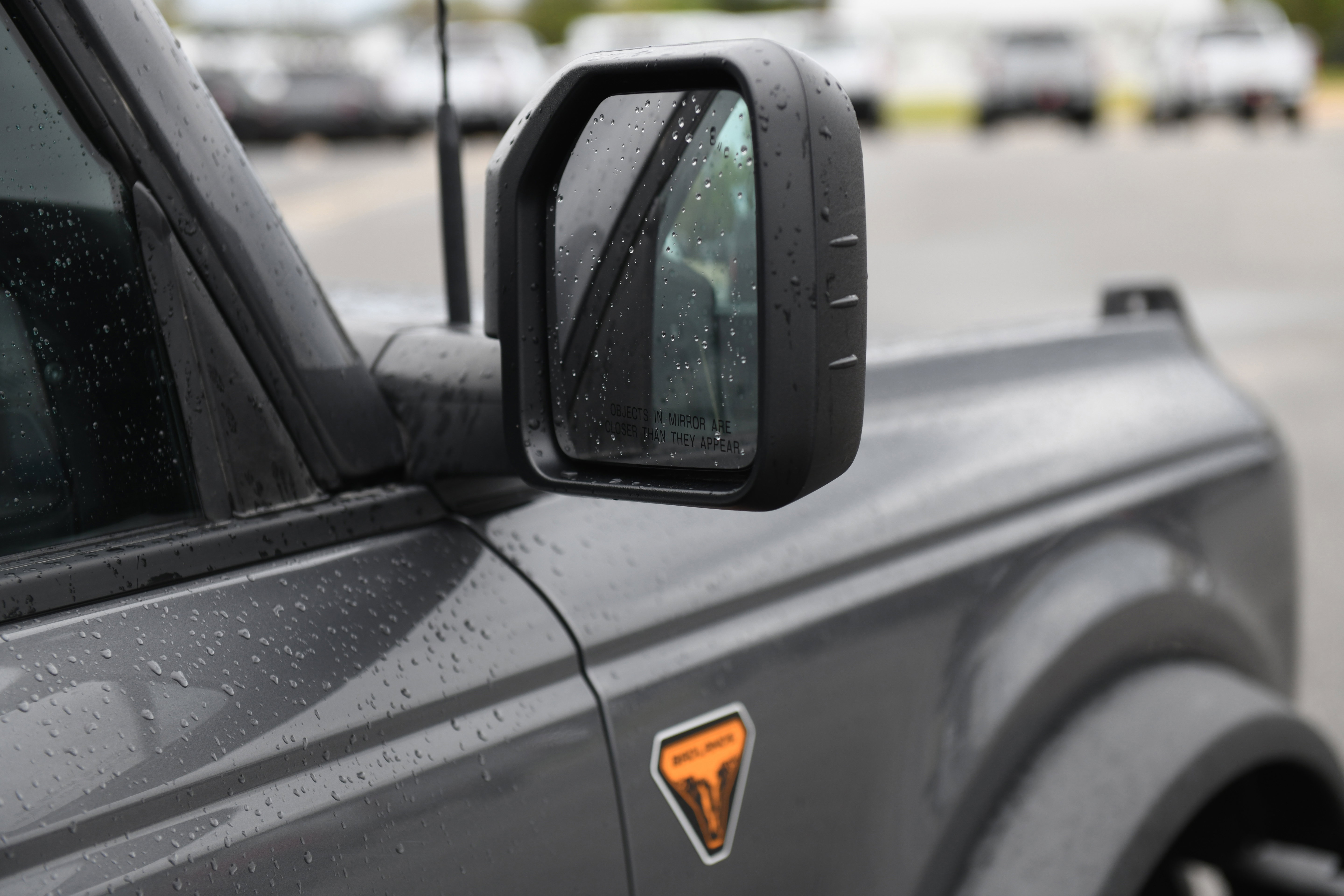 Used 2025 Ford Bronco Badlands image 5