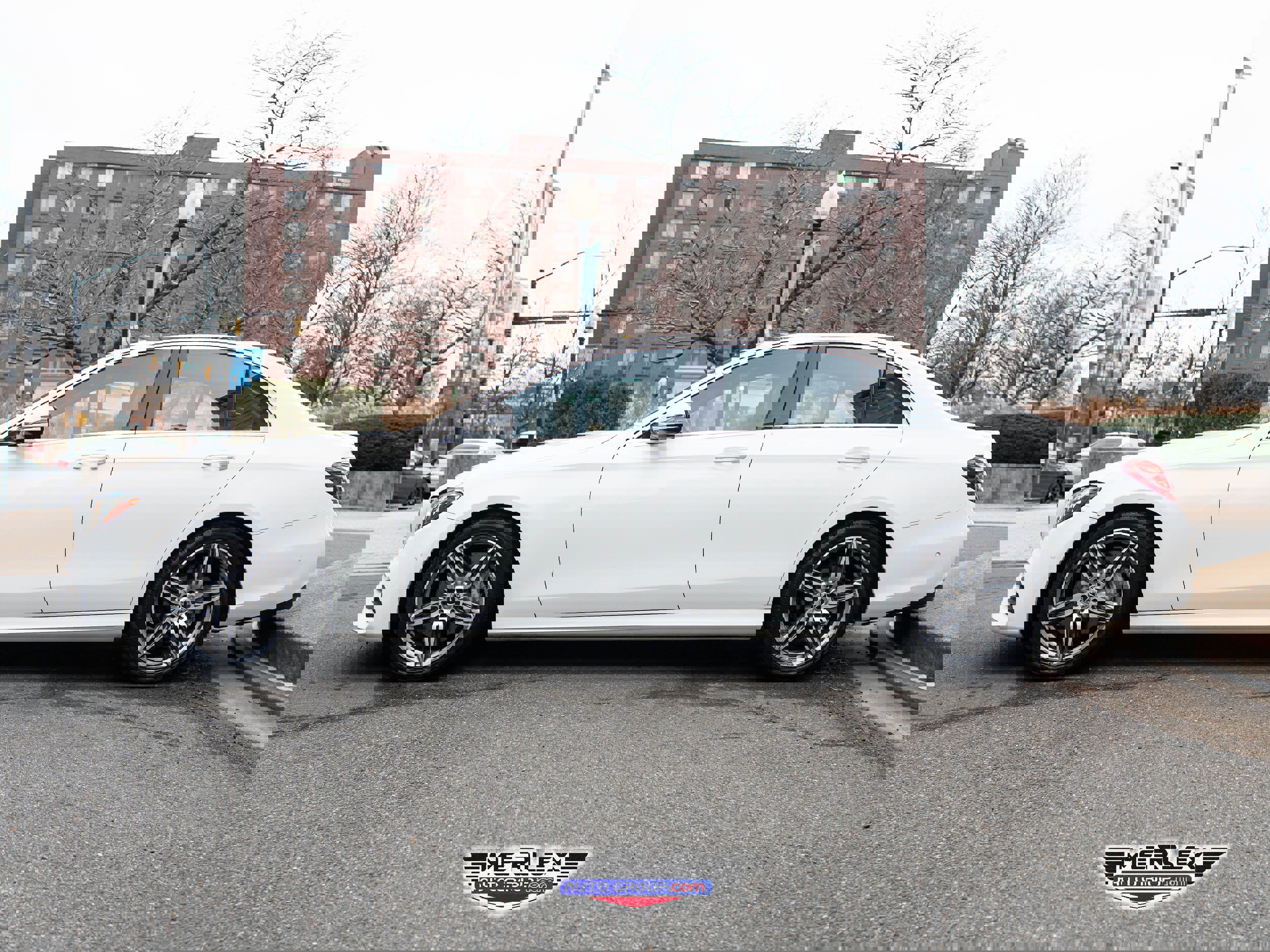 Used 2018 Mercedes-Benz E 300 300 AMG Package w/ Premium 1 Package image 4