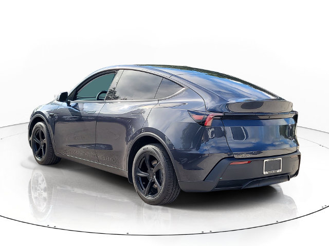 Used 2026 Tesla Model Y Long Range AWD/4WD image 7