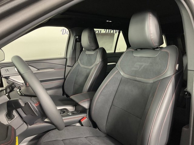 New 2026 Ford Explorer ST w/ Sun And Sound Package image 14