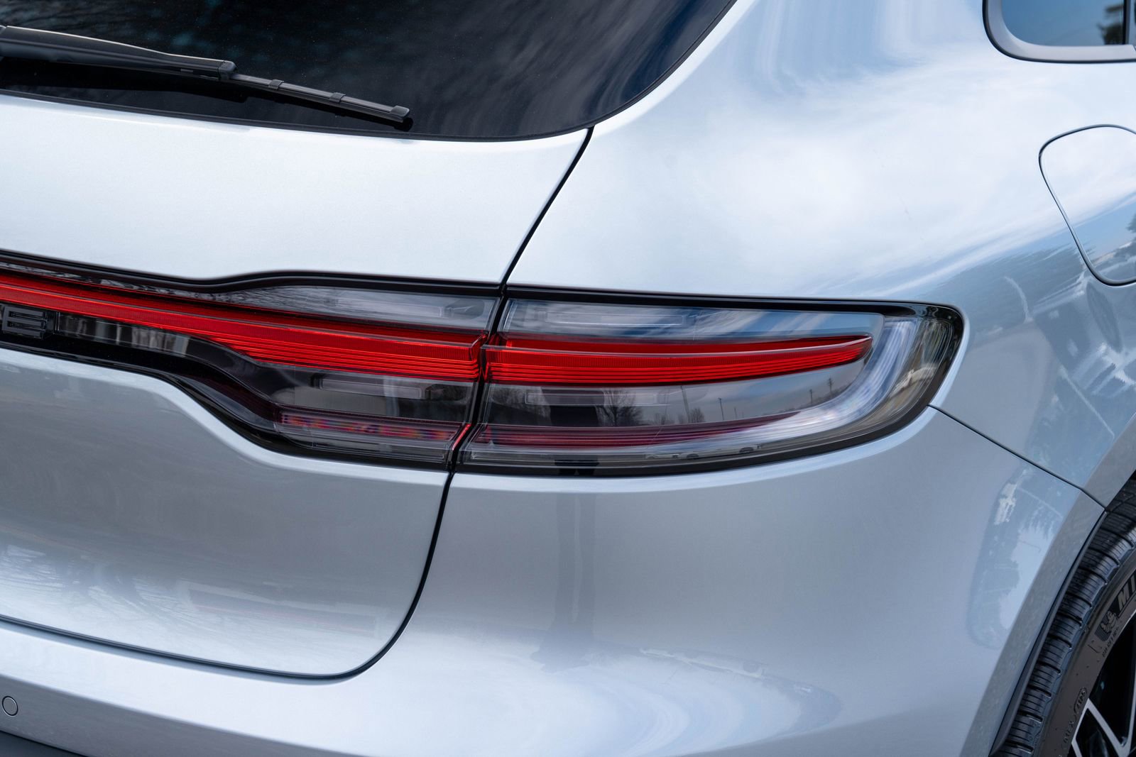 Used 2026 Porsche Macan image 14