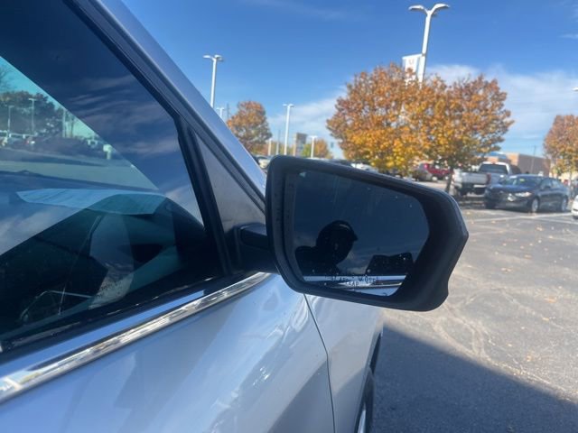 Used 2020 Chevrolet Equinox LT image 7