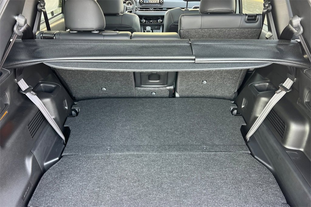 New 2025 Mitsubishi Outlander SE image 16