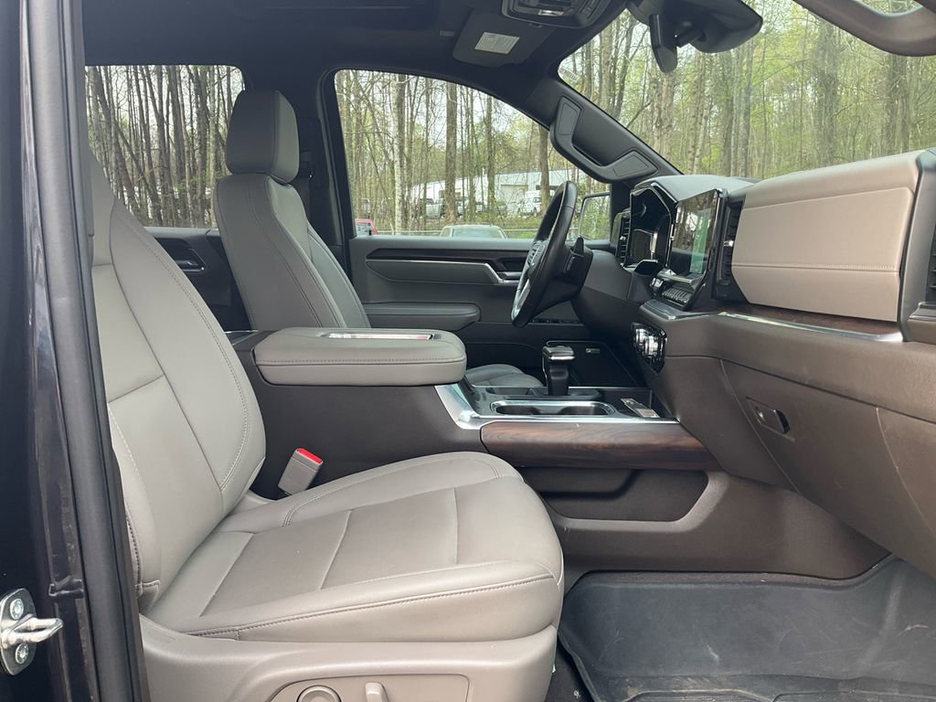 Used 2022 GMC Sierra 1500 SLT w/ SLT Premium Plus Package image 12