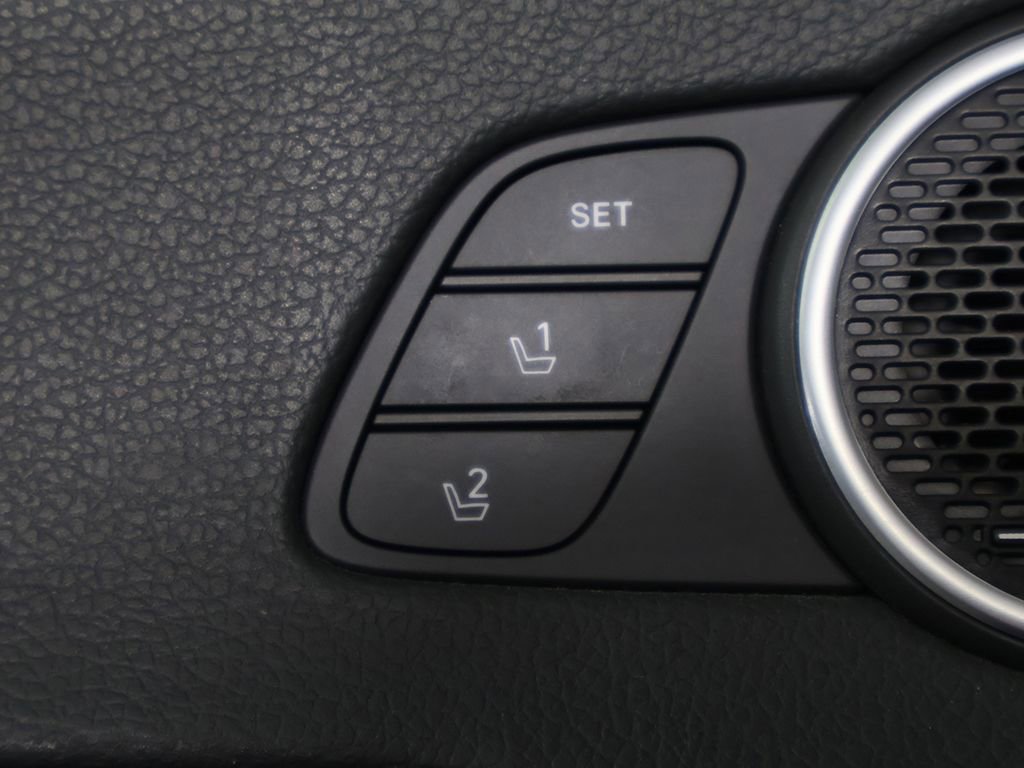 Used 2023 Hyundai Sonata Limited FWD image 41