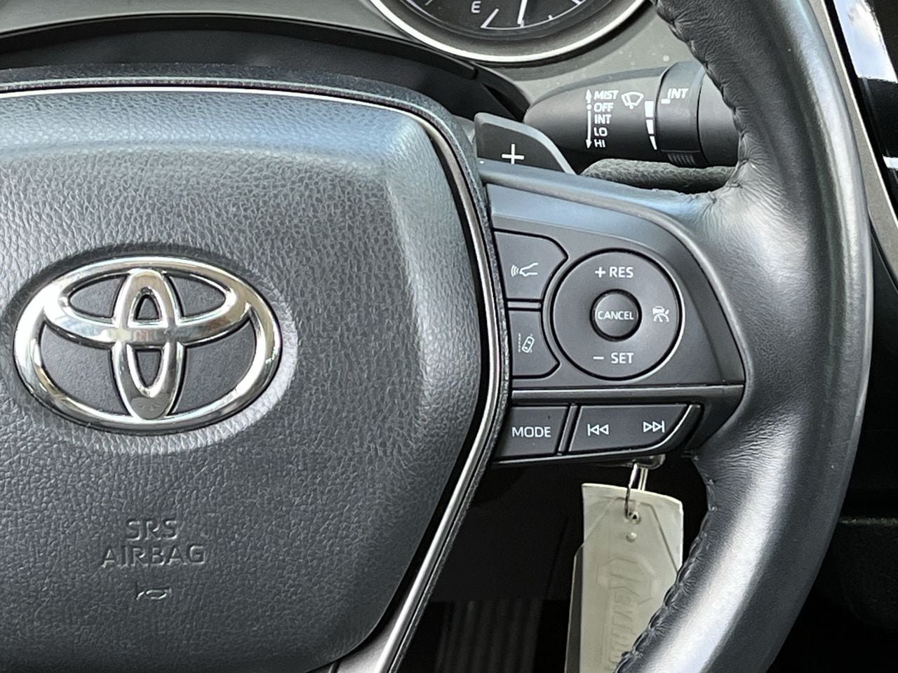 Used 2024 Toyota Camry SE FWD image 14