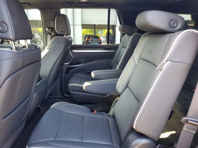 Used 2025 Cadillac Escalade Premium Luxury w/ LPO, Radiant Package image 10