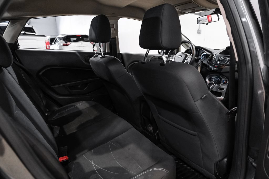 Used 2019 Ford Fiesta SE FWD image 32