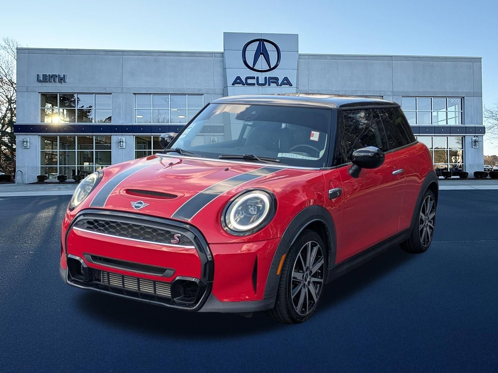 Used 2022 MINI Cooper S image 1