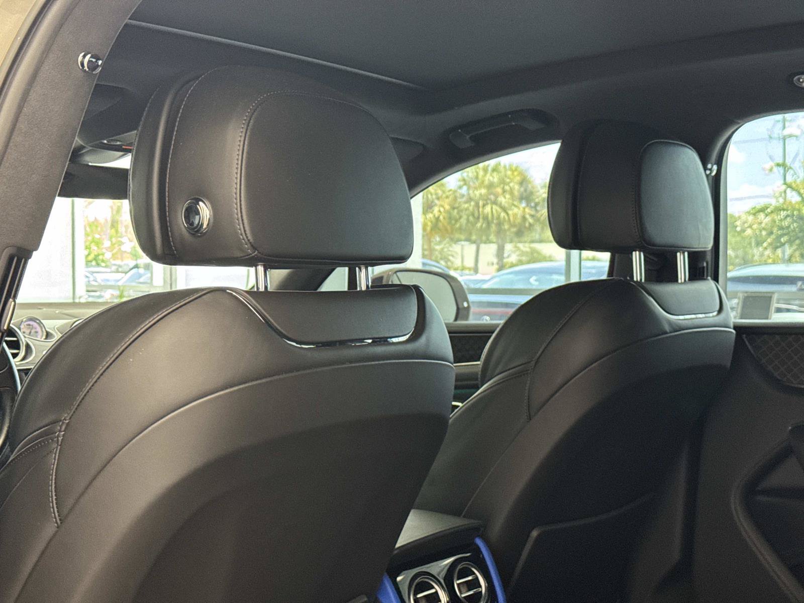 Used 2020 Bentley Bentayga Design Series AWD/4WD image 9