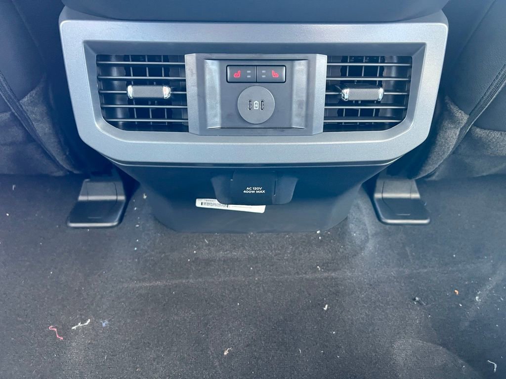 New 2026 Ford F350 Lariat w/ FX4 Off-Road Package image 24