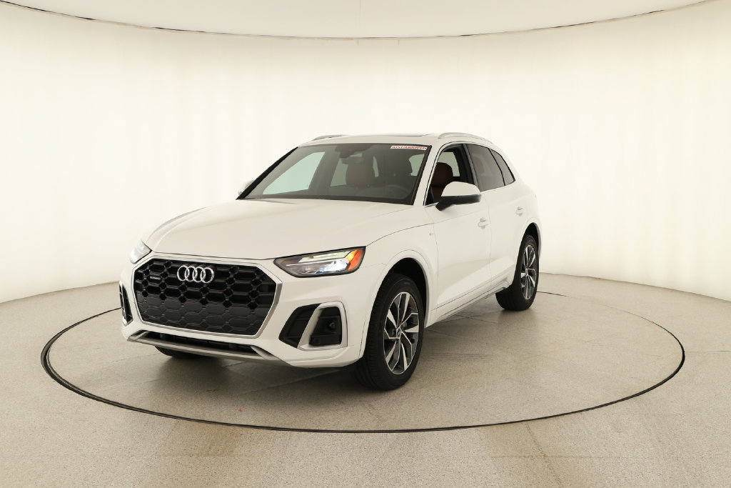 Certified 2024 Audi Q5 2.0T Premium w/ Convenience Package AWD/4WD image 12