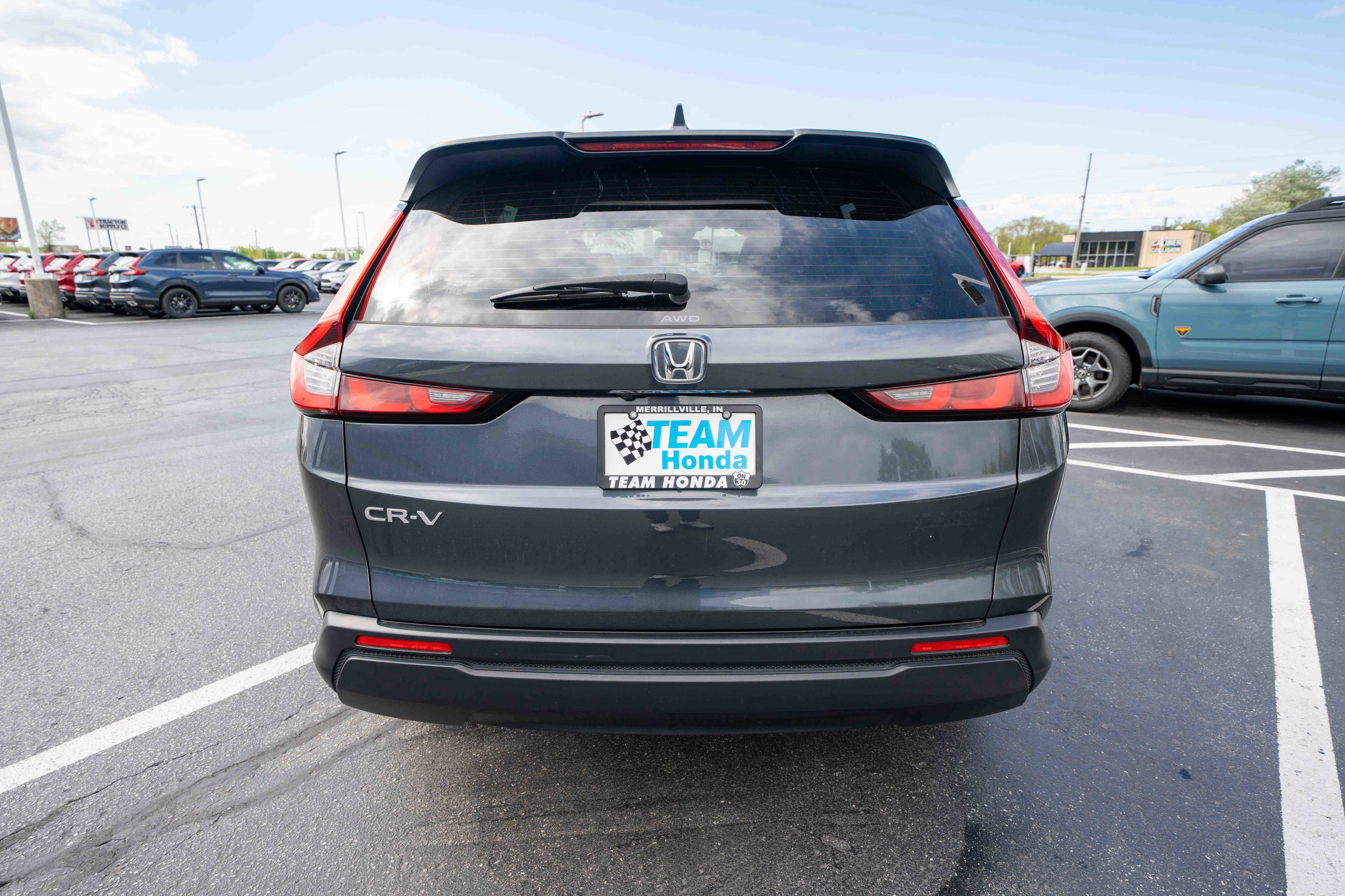 Used 2023 Honda CR-V LX image 5