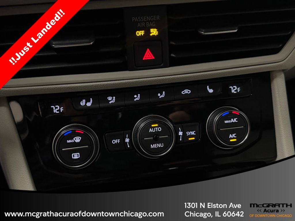 Used 2019 Volkswagen Jetta SE w/ Cold Weather Package image 26